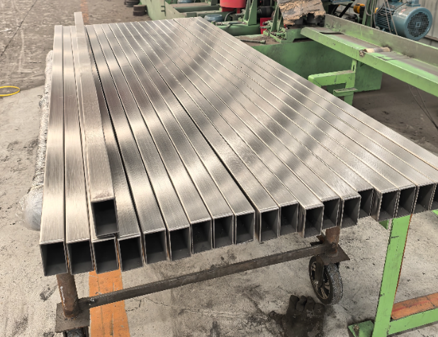 图木舒克方管 矩形管 无缝方管生产厂家